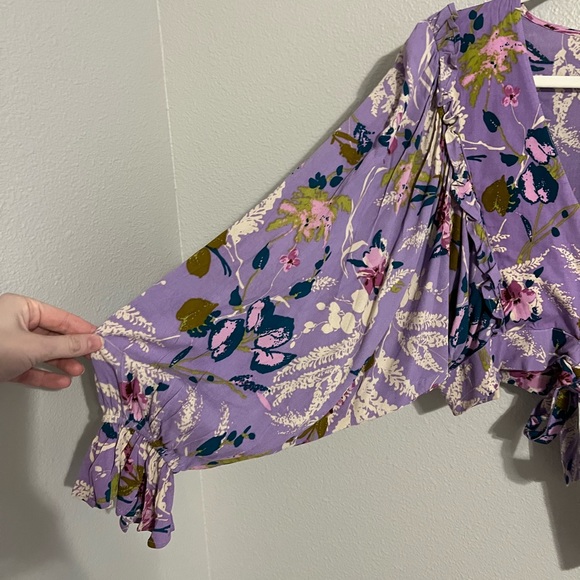 Free People - Band Of The Free Anika Lavender Floral Ruffle Blouse - Picture 7 of 10